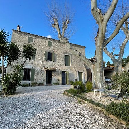 Gite Mas Provencal Tarascon Exterior foto