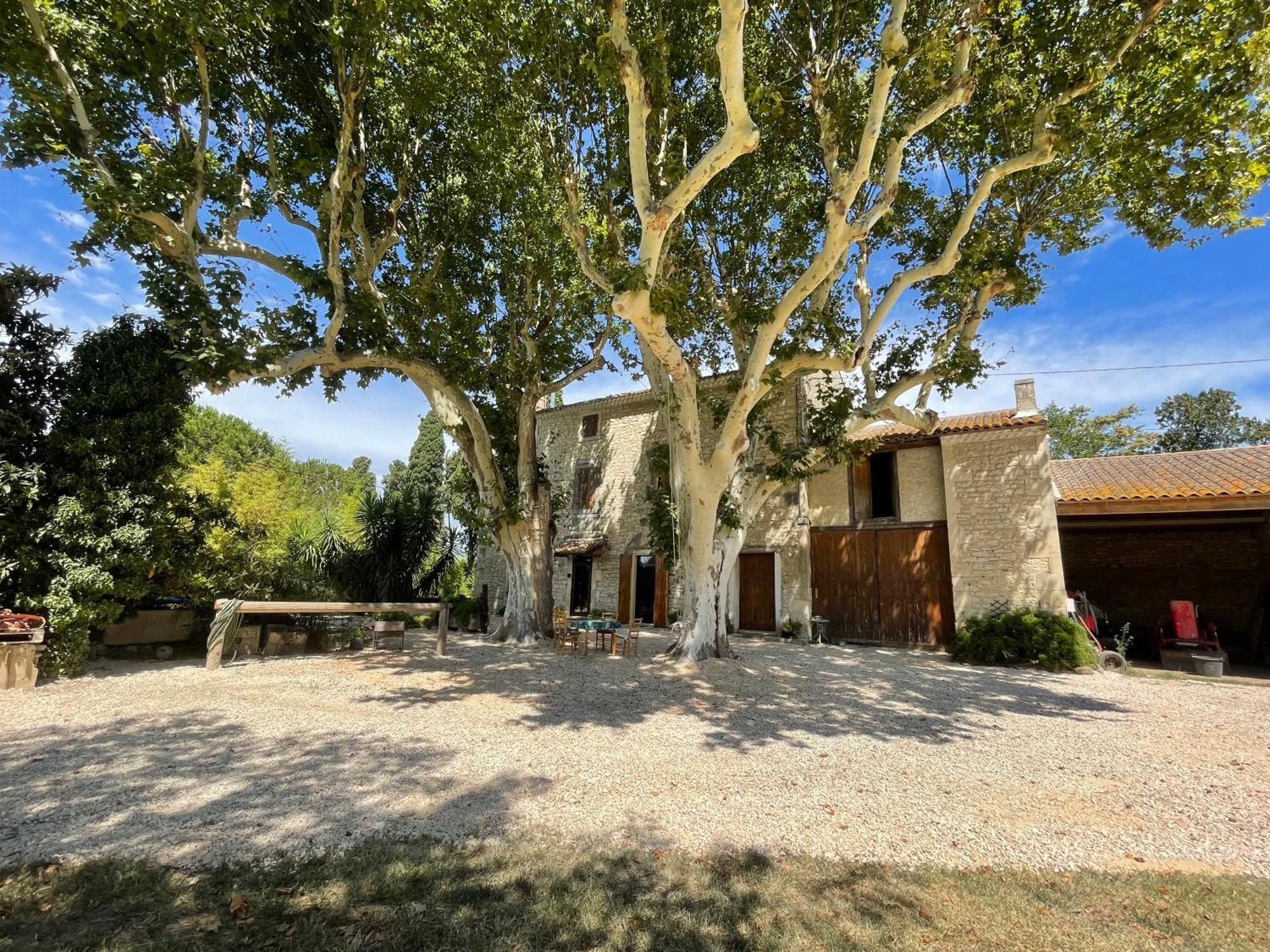 Gite Mas Provencal Tarascon Exterior foto
